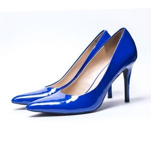 Nine West blue pumps